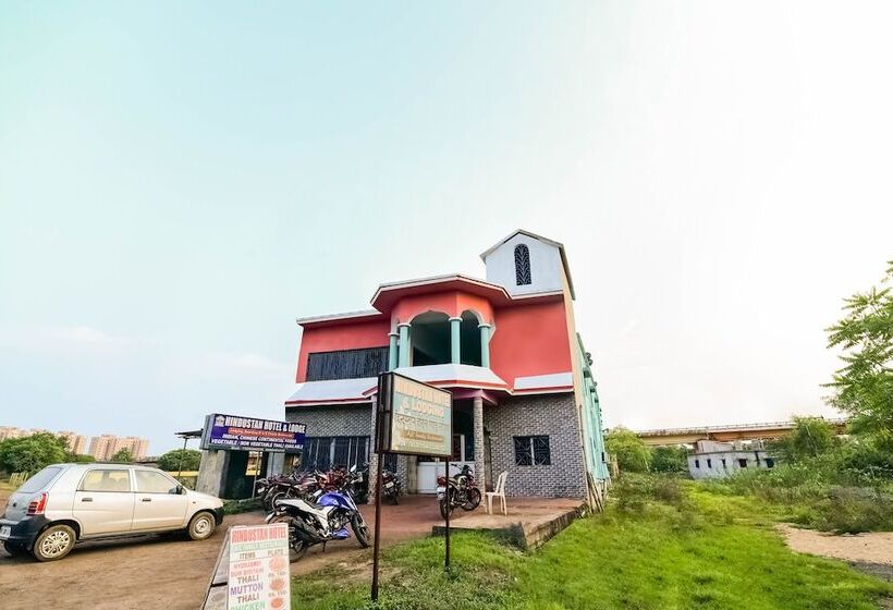 Spot On 60927 Hindustan Hotel & Lodging