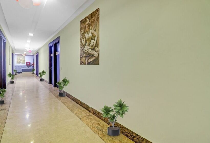 Townhouse 1012 Hotel Dell Inn