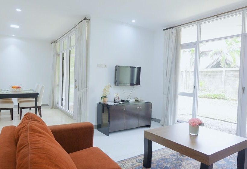 Whiz Prime Hotel Darmo Harapan Surabaya