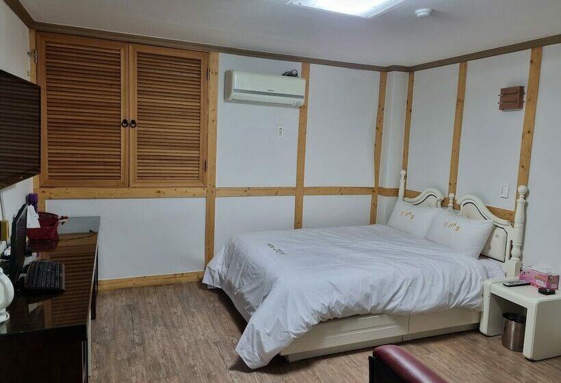 Zen Motel