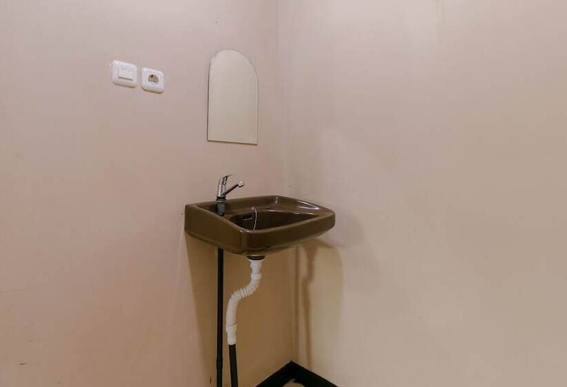 旅馆 Amazon Homestay By Oyo Rooms