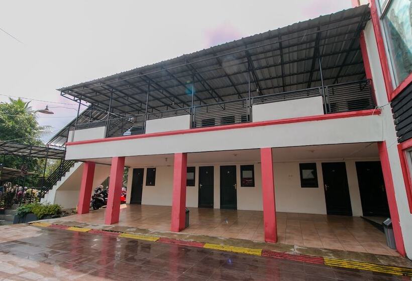 旅馆 Amazon Homestay By Oyo Rooms