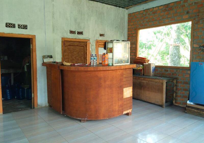 فندق صغير Anjung Bang Oking Hotel & Resort By Oyo Rooms