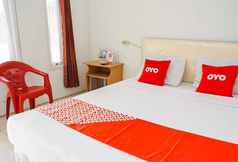 Общежитие Cempaka Homestay By Oyo Rooms