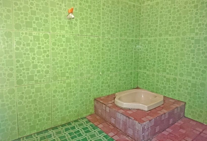 הוסטל Gemilang Residence By Oyo Rooms