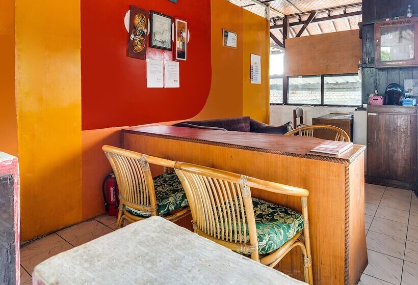 호스텔 Pondok Gembyang Ciwidey By Oyo Rooms