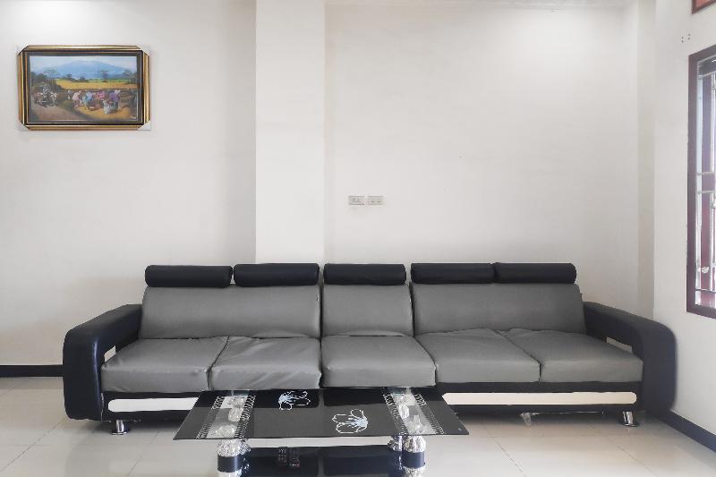 فندق صغير Spot On 2220 Pink S Guest House