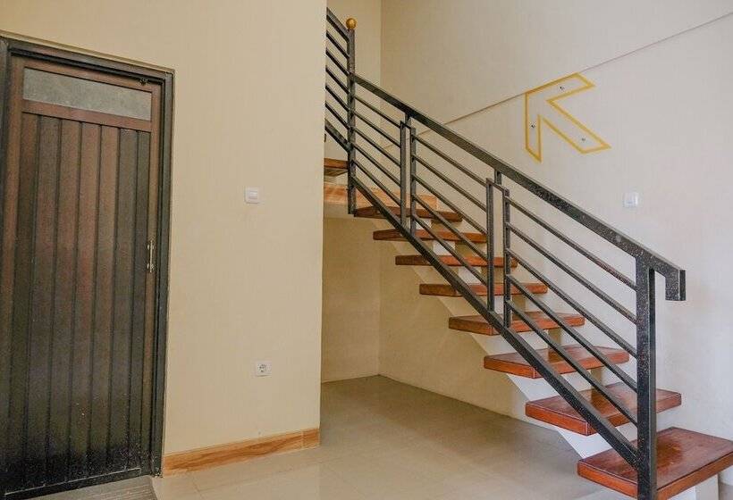 فندق صغير Spot On 2431 Tf Homestay