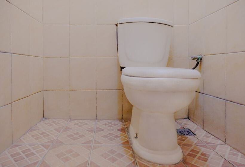 فندق صغير Spot On 2448 Hotel Tlogorejo 2
