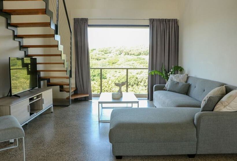 Apartments On The Eighteenth