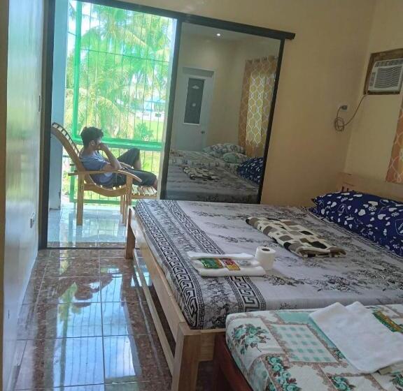 Balai Mariacaria Pension House