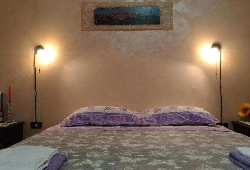 B&b Il Girasole   A Casa Di Ale