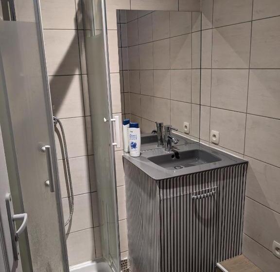 민박 à 7 Minutes De L Aéroport Cdg 1