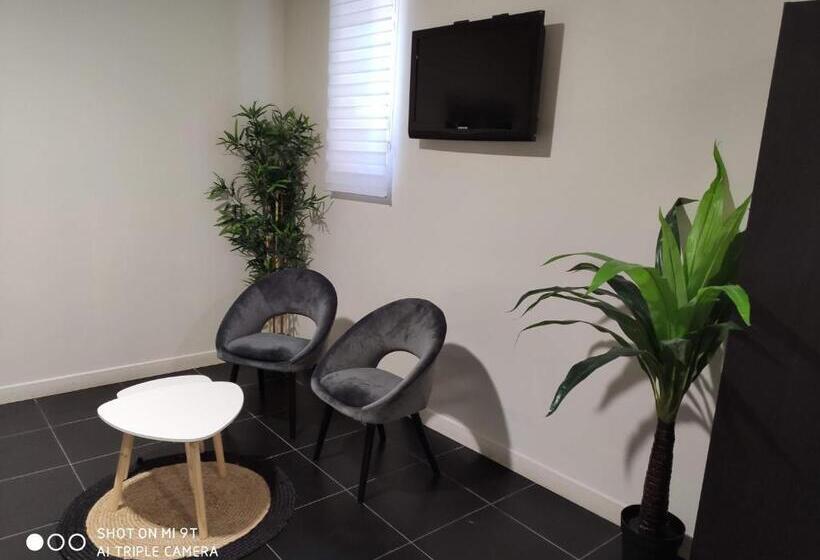 민박 à 7 Minutes De L Aéroport Cdg 1