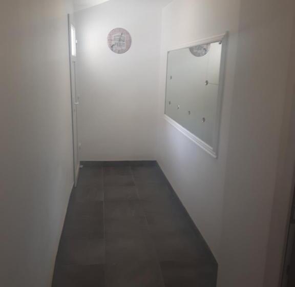 민박 à 7 Minutes De L Aéroport Cdg 1