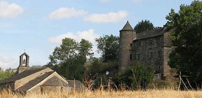 ベッドアンドブレックファースト Chambres Et Table D Hôtes La Combette