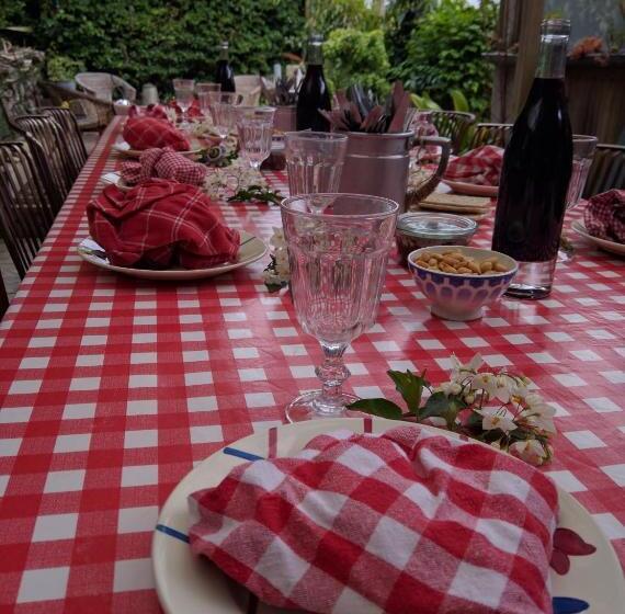 צימר Hôte Antique