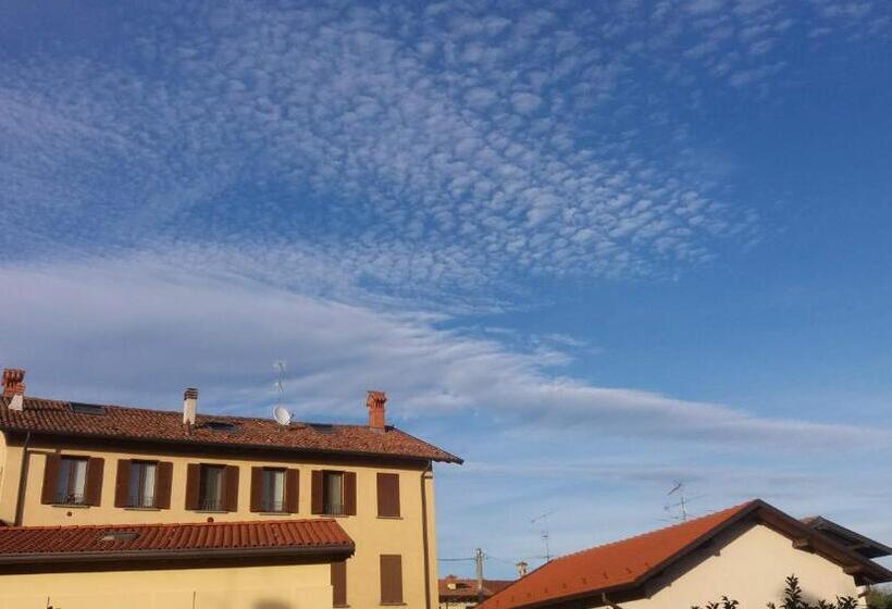 צימר In Corte Al Laghetto