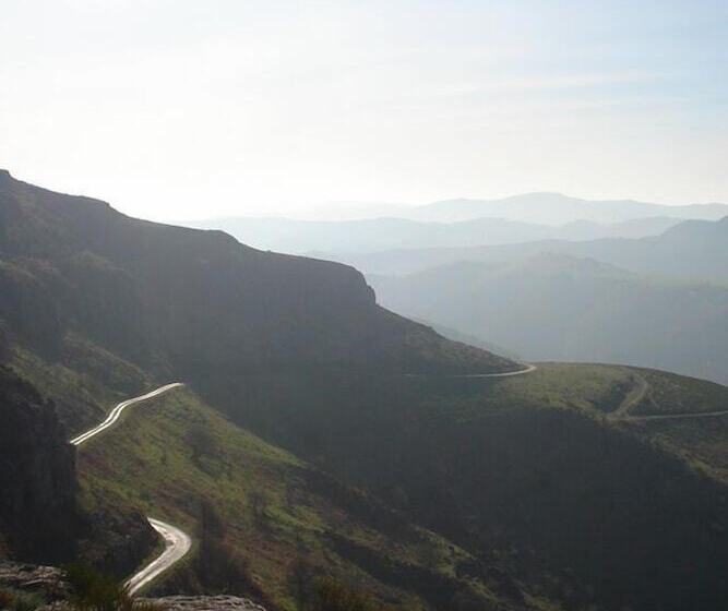 ベッドアンドブレックファースト La Grange De L'ardeyrol