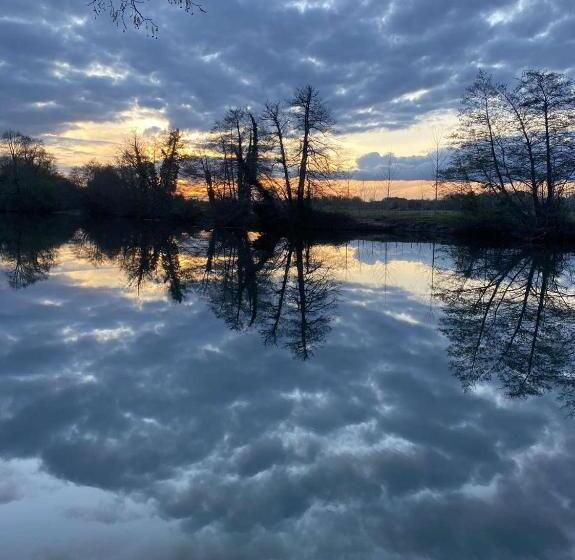 민박 La Villa Bella