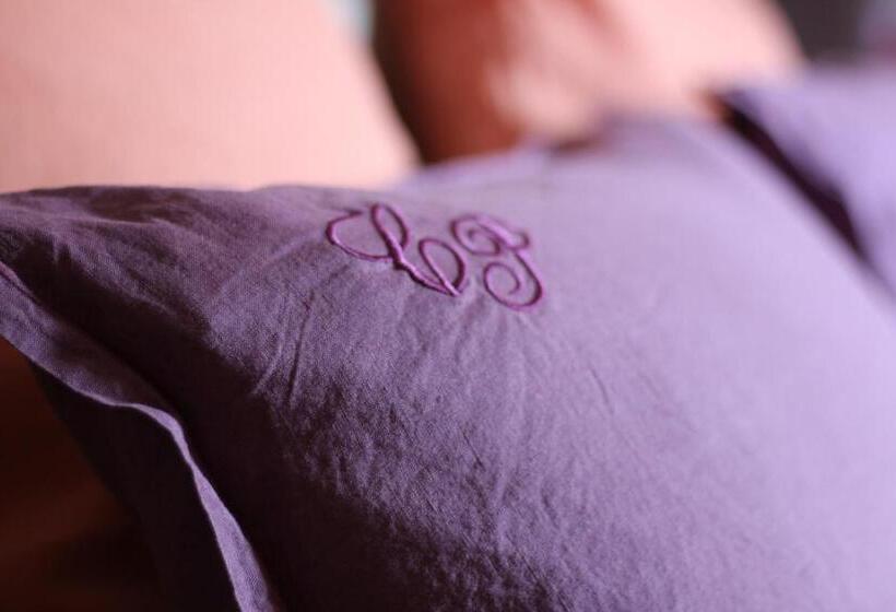 צימר Le Chalet Des Pesettes