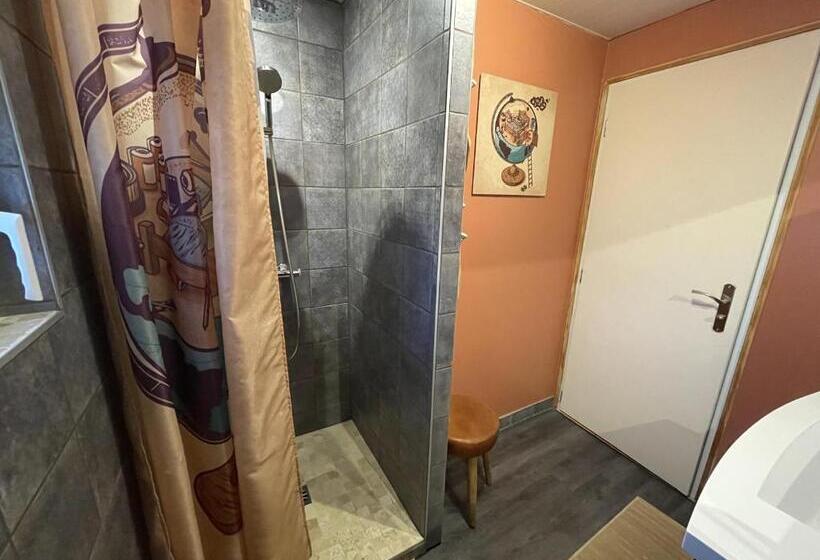 צימר Le Chalet Des Pesettes