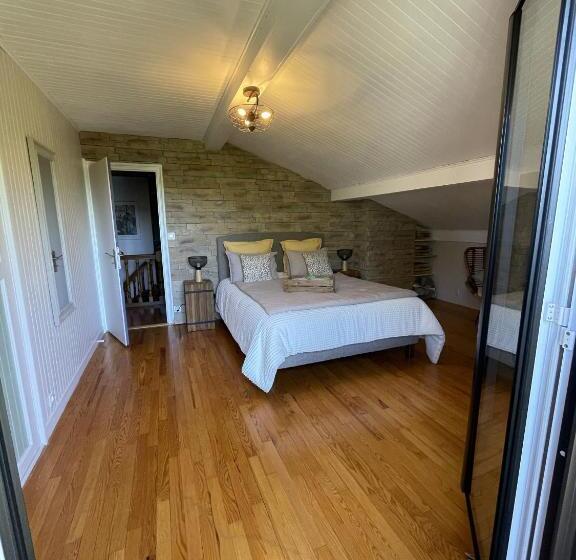 צימר Le Chalet Des Pesettes