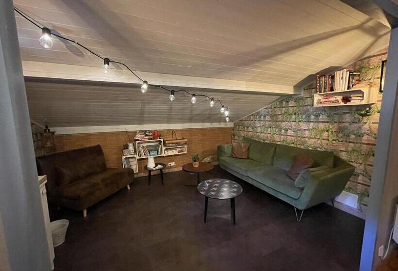 צימר Le Chalet Des Pesettes