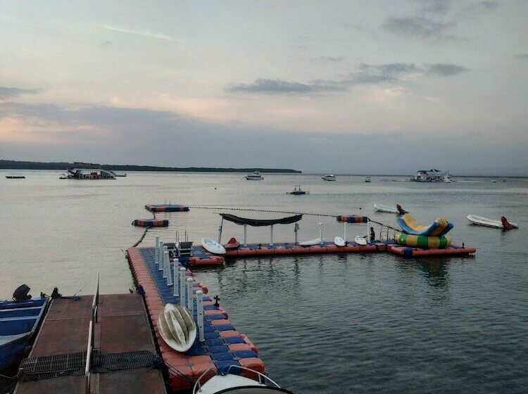 مبيت وإفطار Omah Nusa Villa Redpartner