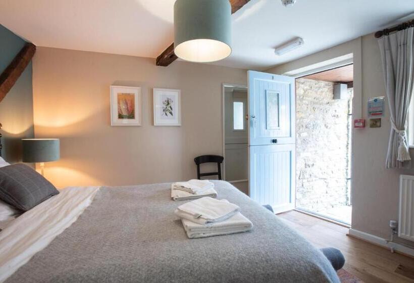 צימר The Talkhouse