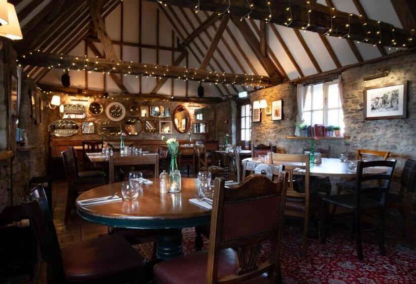 צימר The Talkhouse