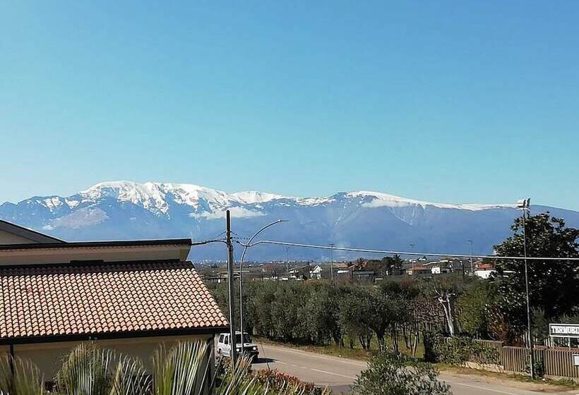 مبيت وإفطار Villa Tardioli Affittacamere