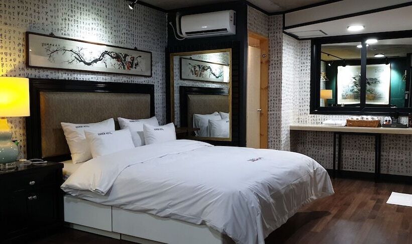 Hanok Hotel Samrye Museum Of Art