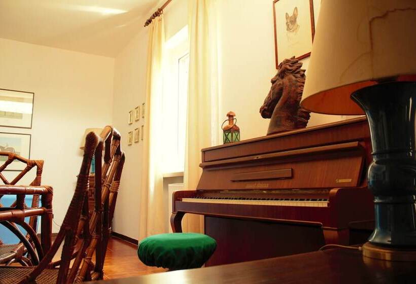 فندق فئة نجمة واحدة La Ripa