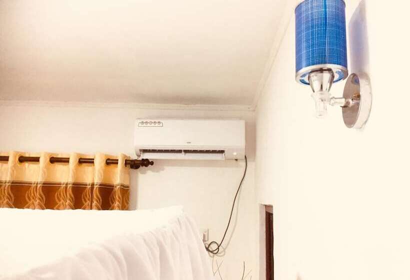 簡易ホテル Toropi Homestay