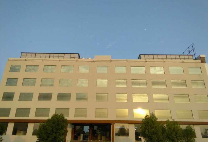 בית מלון כפרי Akaibara