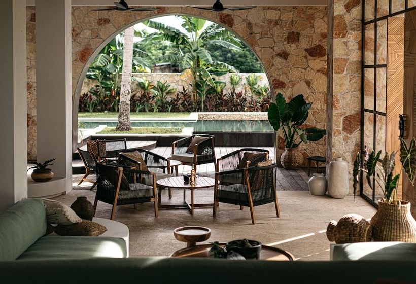 Отель Alamayah Boutique Retreat