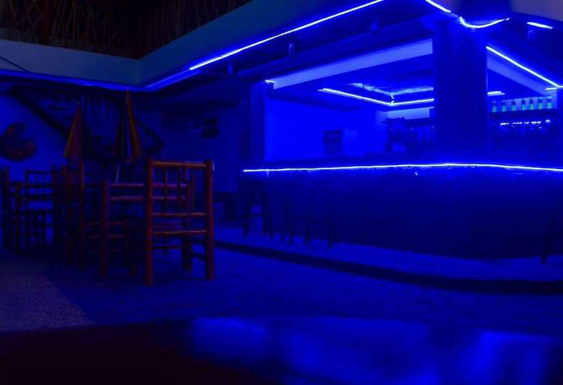 호텔 Alegria Dive Resort