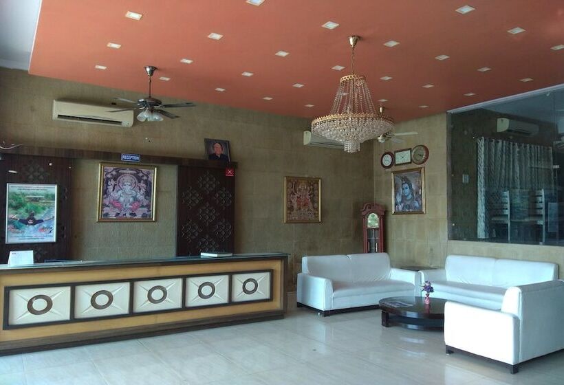 בית מלון כפרי Anandam Resort