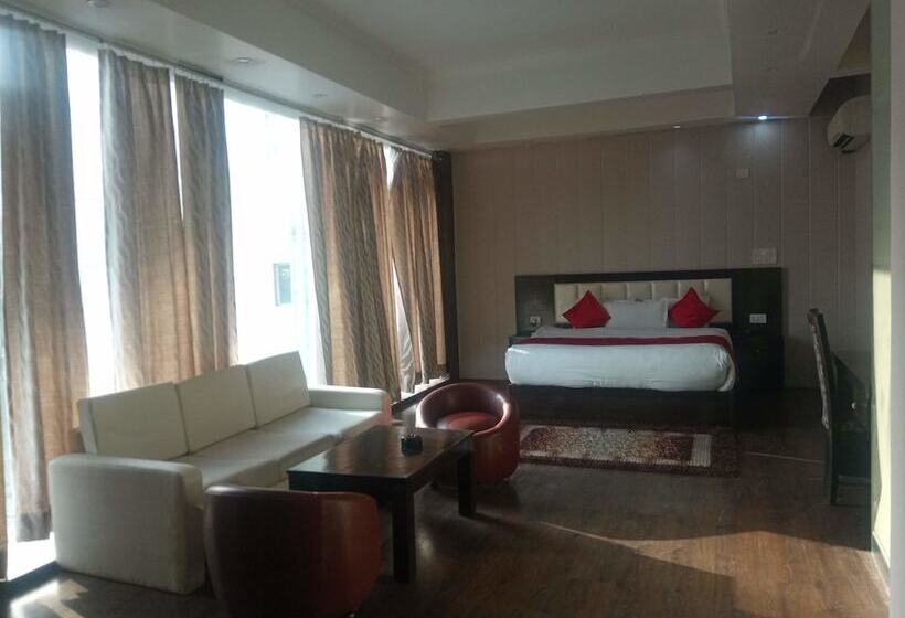 בית מלון כפרי Anandam Resort