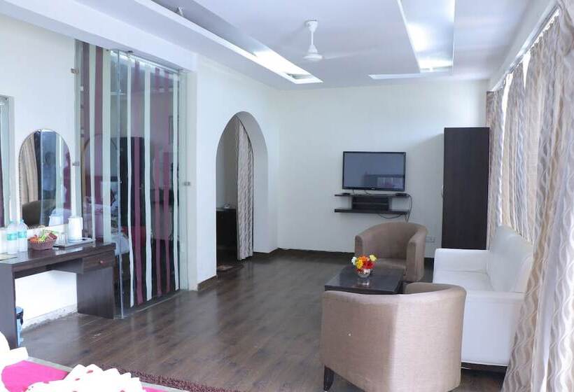 בית מלון כפרי Anandam Resort