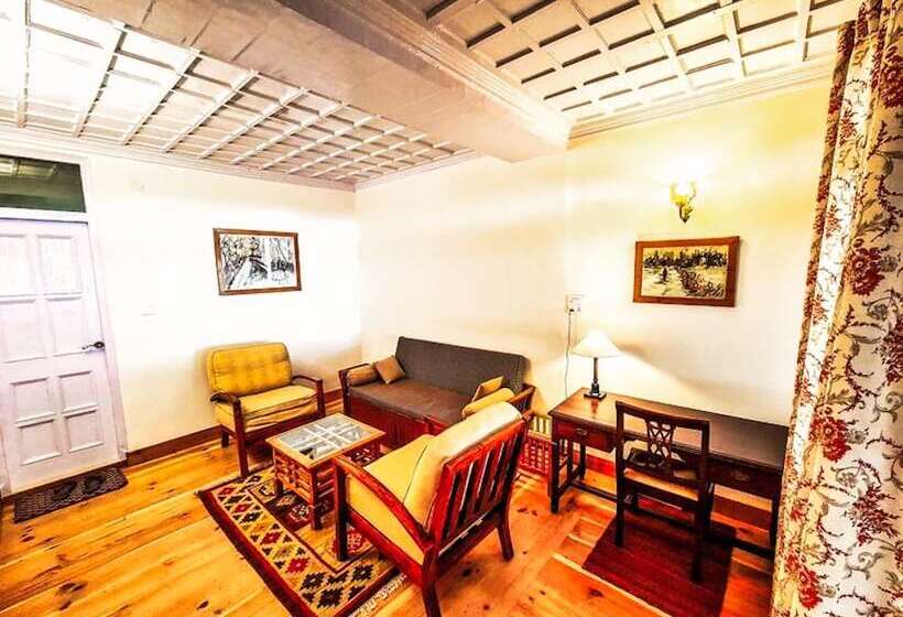 호텔 Banjara Orchard Retreat Thanedar