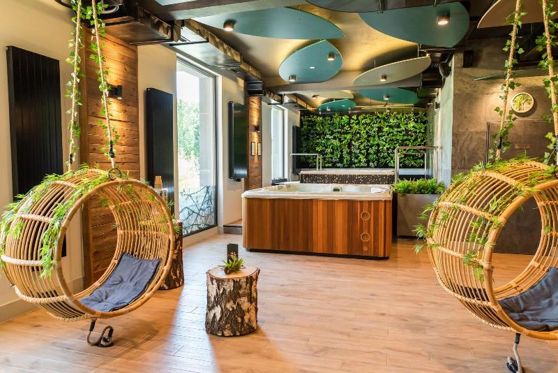 Folga   Hotel, Restauracja, Browar, Spa