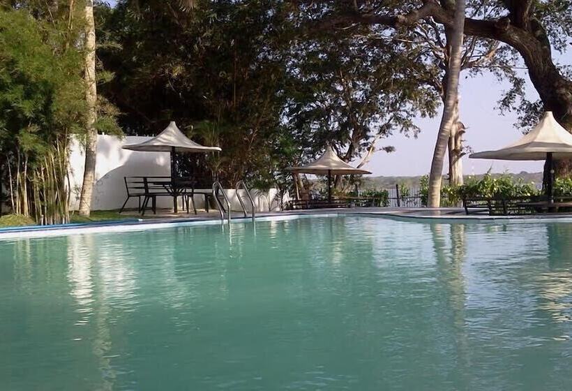 Отель Buddi Samudra