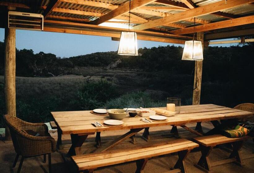 ホテル Burlington Bush Cottages By The Oyster Collection