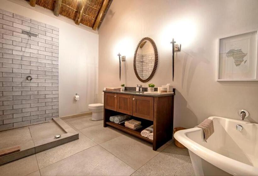 ホテル Burlington Bush Cottages By The Oyster Collection