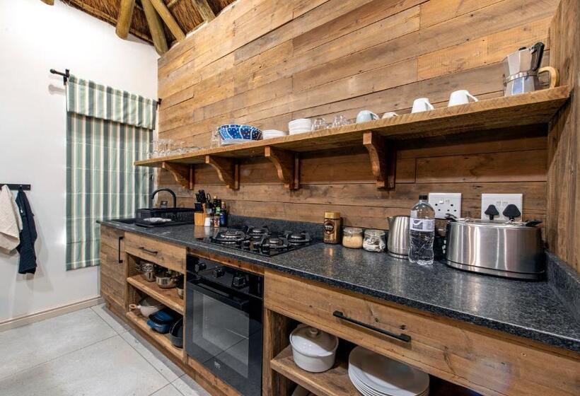 酒店 Burlington Bush Cottages By The Oyster Collection