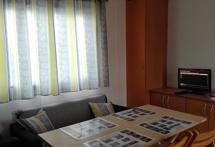 호텔 Camping Loisirs Des Groux