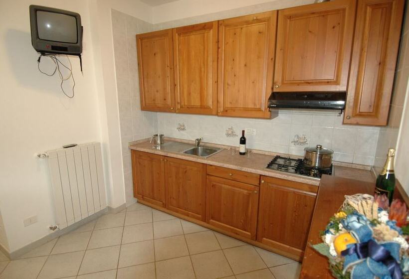 فندق Camping Village Sole E Mare