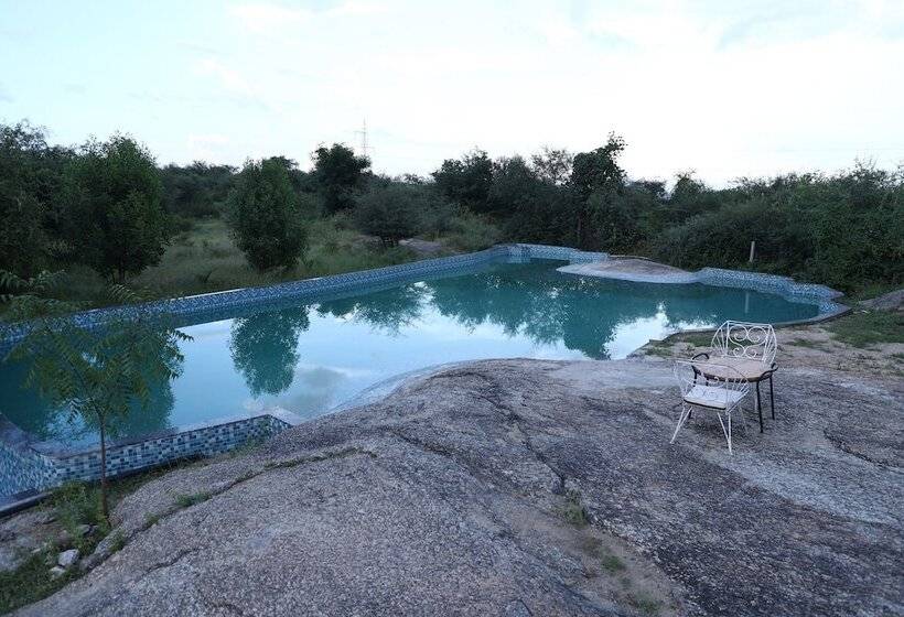 בית מלון כפרי Chandraprabha Resort   Jawai